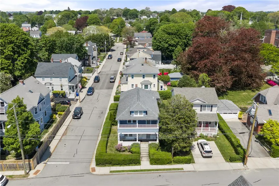 2 Bedlow Avenue, Newport, RI 02840 - #2