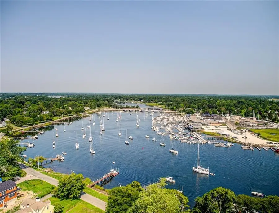 11 Harbour Road, Barrington, RI 02806 - #3