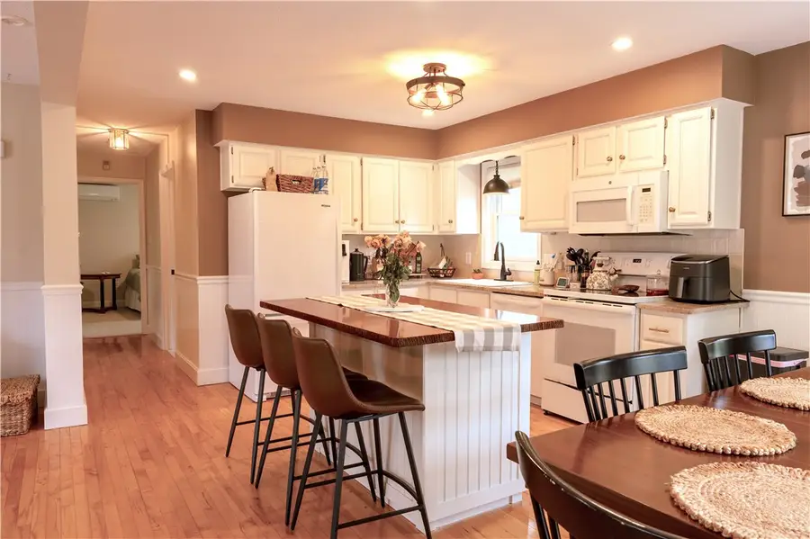 435 Allen Avenue, South Kingstown, RI 02879 - #2