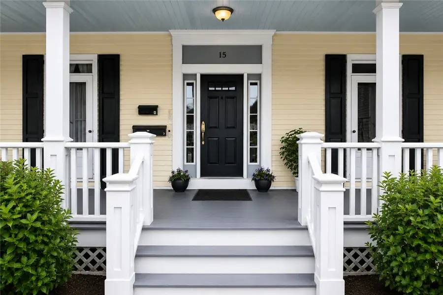 15 Narragansett Avenue #1, Newport, RI 02840 - #2