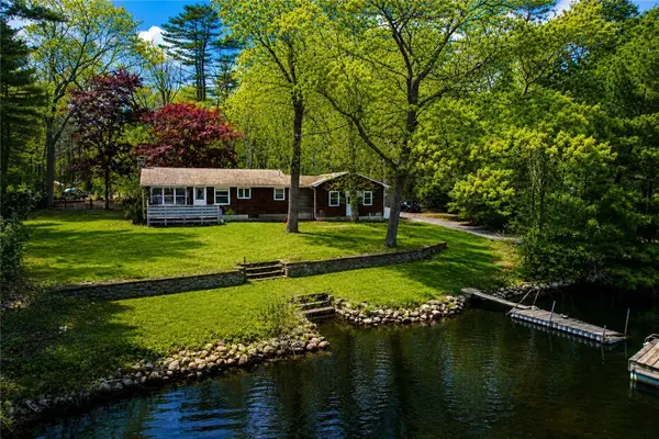 48 Allison Avenue, Coventry, RI 02816