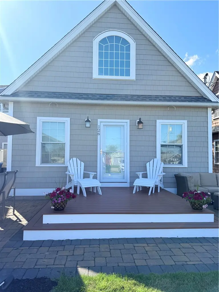 64 Burnside Avenue, Narragansett, RI 02882 - #3