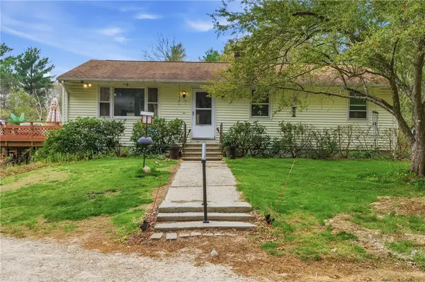 90 Pulaski Road, Glocester, RI 02814