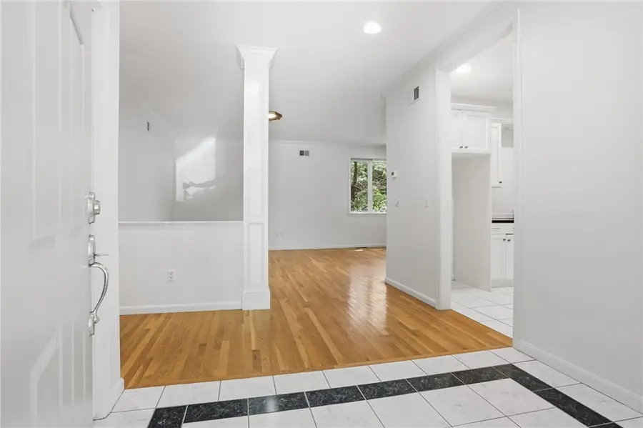 170 Pine Glen Drive, East Greenwich, RI 02818 - #3