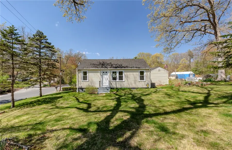 19 Leigh Road, Cumberland, RI 02864 - #2