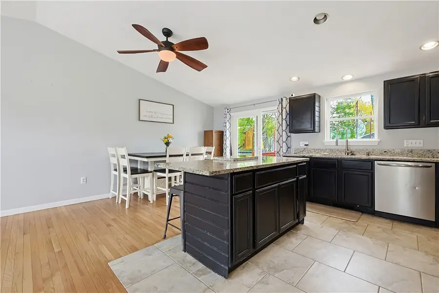64 Weeks Street, Cumberland, RI 02864 - #3