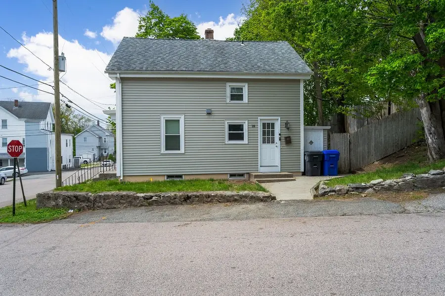 18 Metcalf Avenue, North Providence, RI 02911 - #3