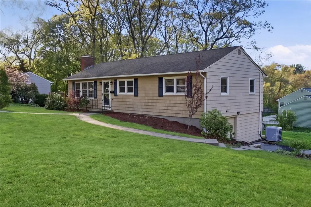 187 Maplewood Drive, East Greenwich, RI 02818 - #1
