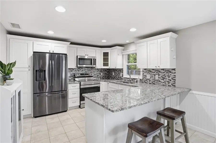 187 Maplewood Drive, East Greenwich, RI 02818 - #3