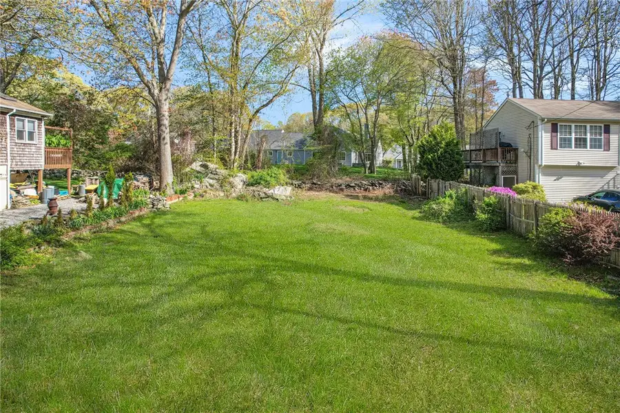 7 Winterberry Road, Narragansett, RI 02882 - #2