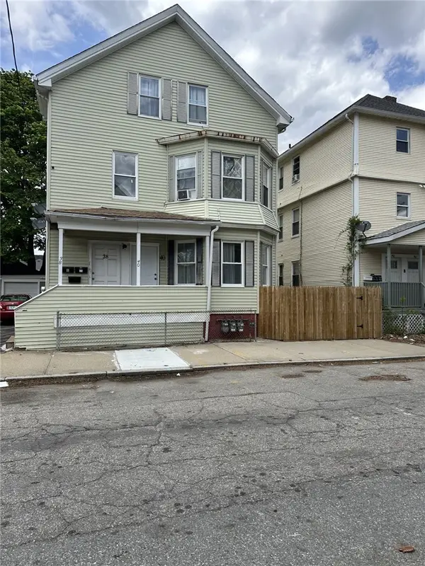 38 Harvest Street, Providence, RI 02908