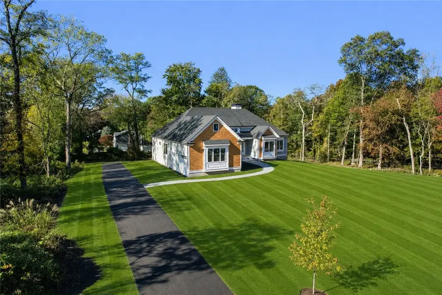 11 Carrs Lane, North Kingstown, RI 02852 - #2