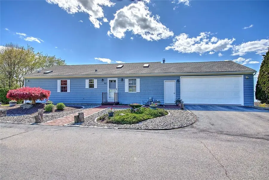 585 Seaside Drive, Jamestown, RI 02835 - #3