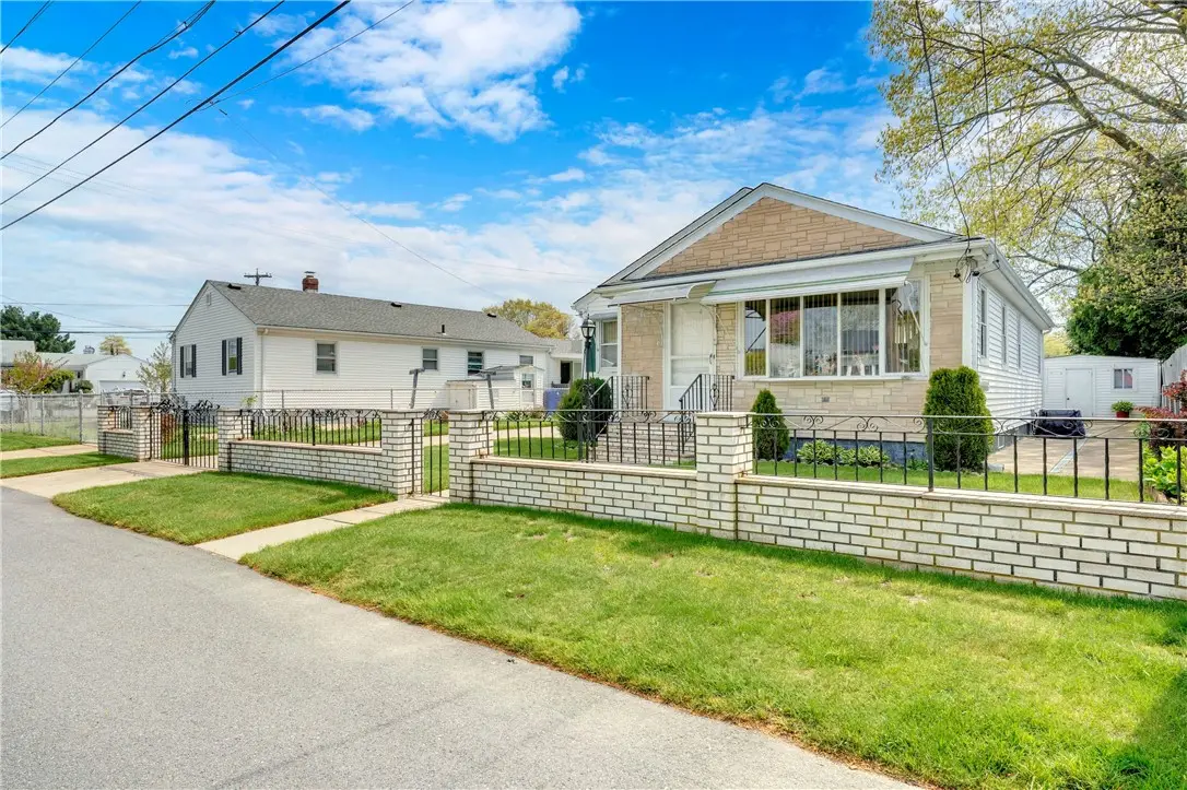 8 No Rose Street, East Providence, RI 02914 - #1