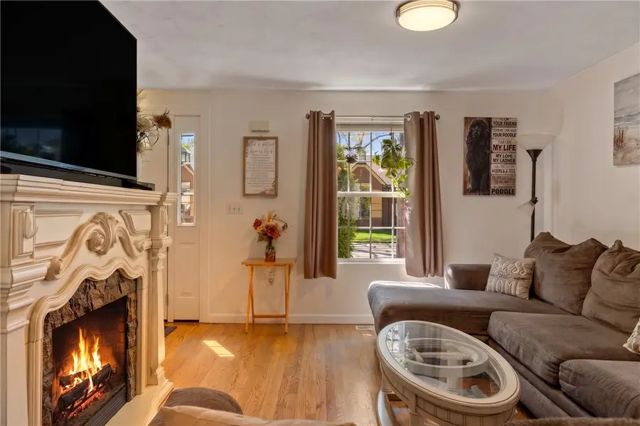 591 Sandy Lane, Warwick, RI 02889 - #3