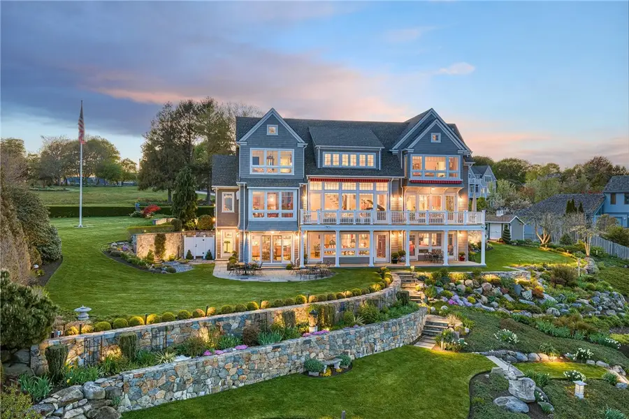 737 Boston Neck Road, Narragansett, RI 02882 - #3