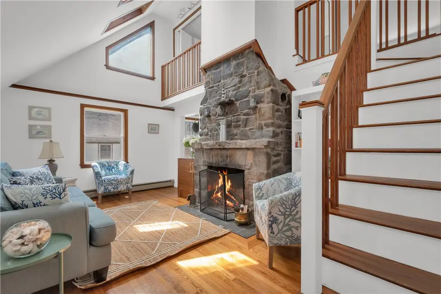 1 Mohawk Trail, Narragansett, RI 02882 - #3