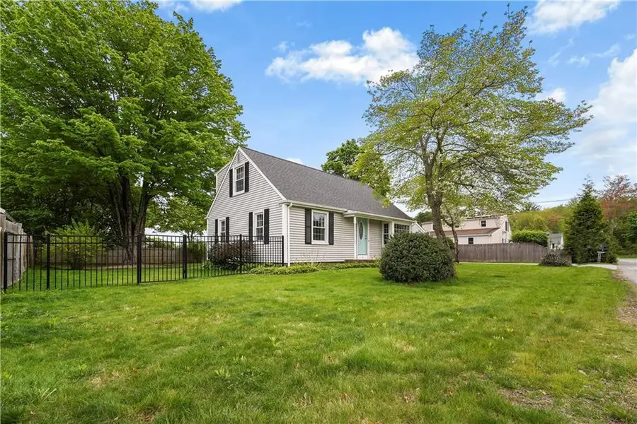 6 Cole Street, Smithfield, RI 02828 - #2