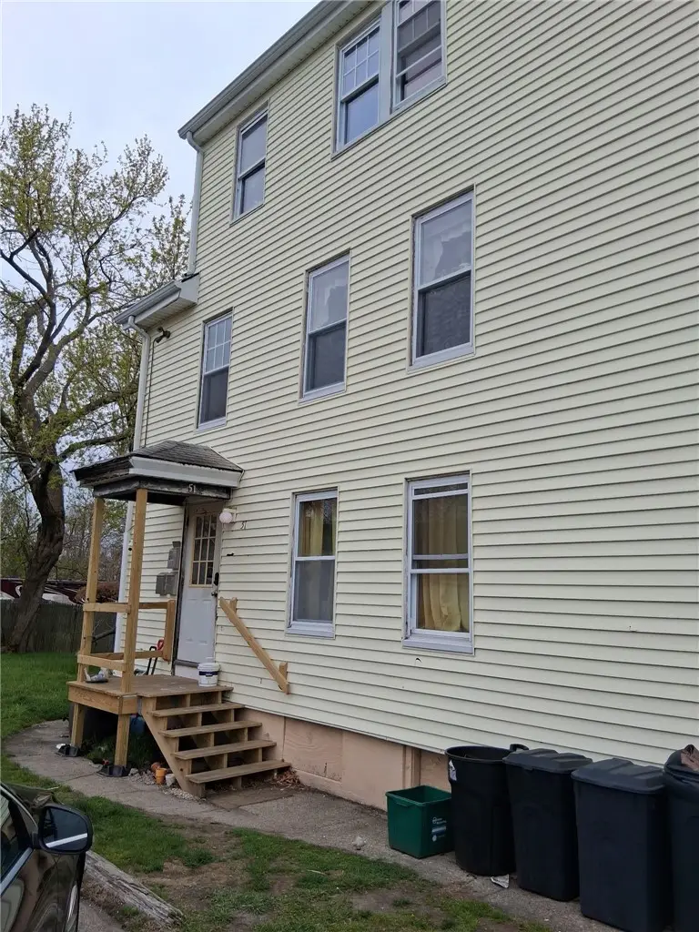 51 State Avenue, Tiverton, RI 02878 - #3
