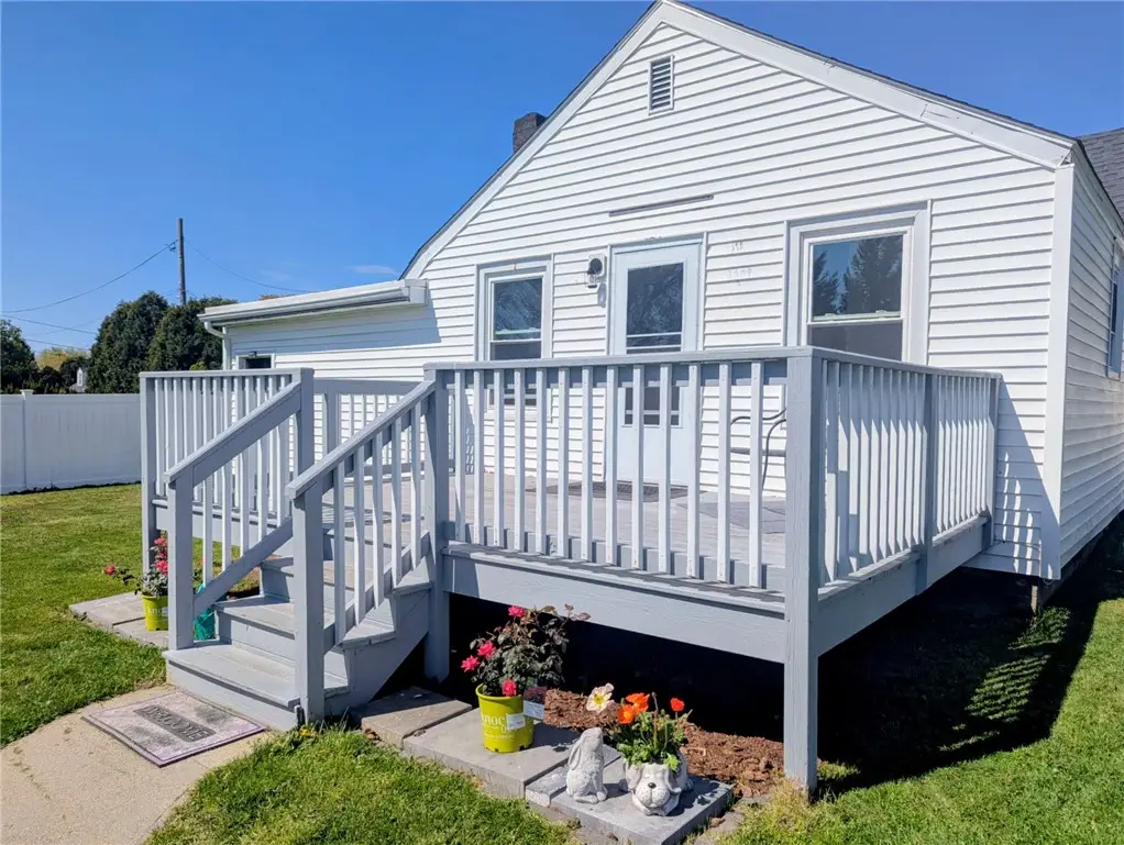 1609 West Main Road, Middletown, RI 02842 - #1