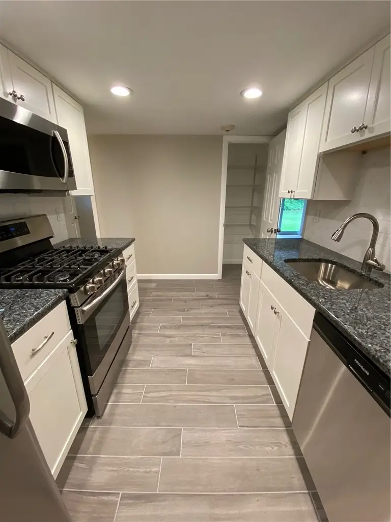 1141 Hartford Avenue #3A, Johnston, RI 02919 - #3
