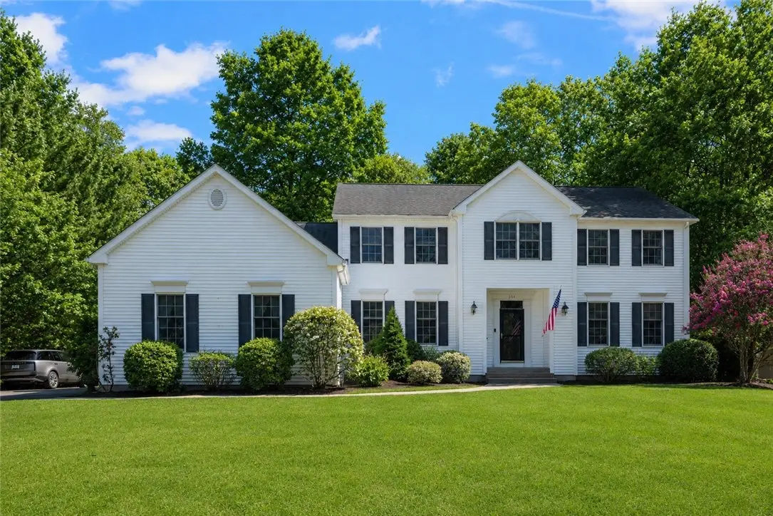 294 Sylvan Court, Saunderstown, RI 02874 - #1