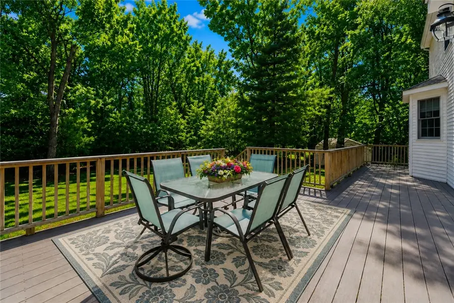 294 Sylvan Court, Saunderstown, RI 02874 - #3