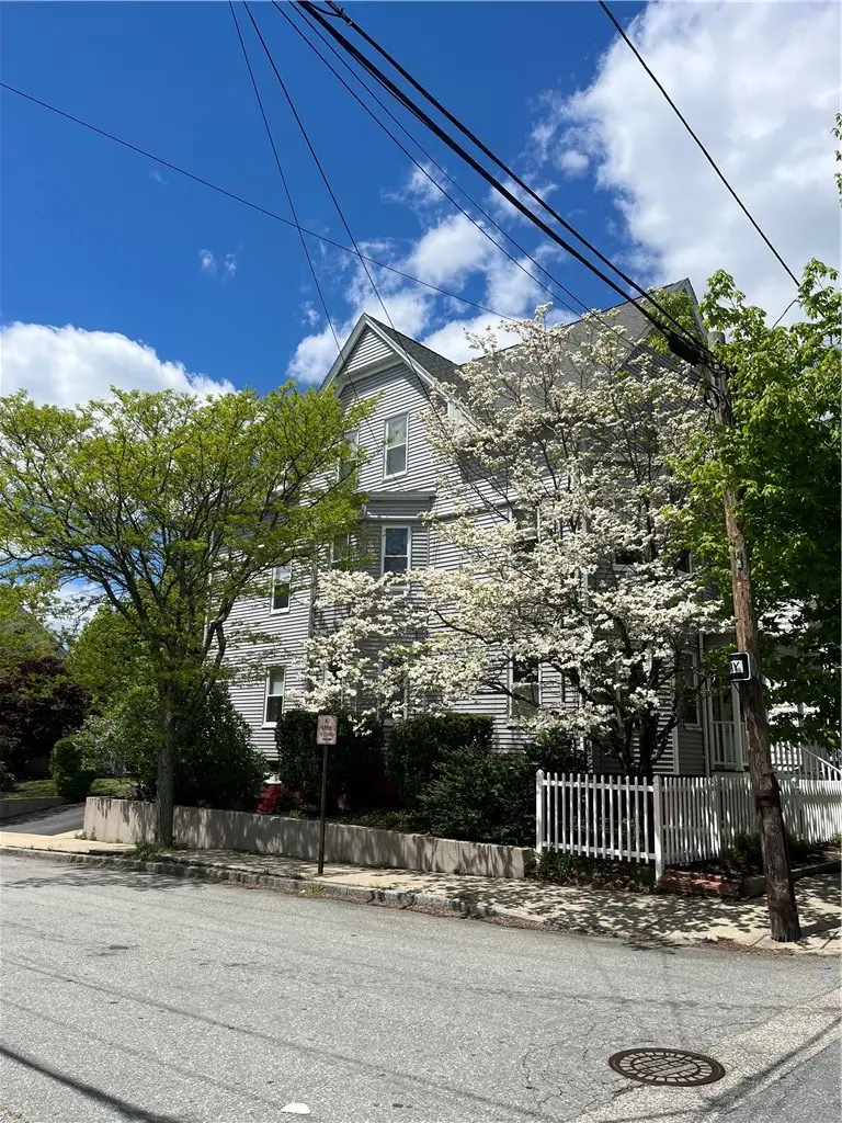 41 Washington Avenue, Cranston, RI 02920 - #3
