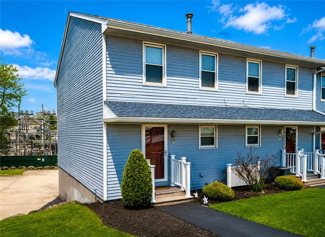 4 Smithfield Road #18, North Providence, RI 02904 - #1