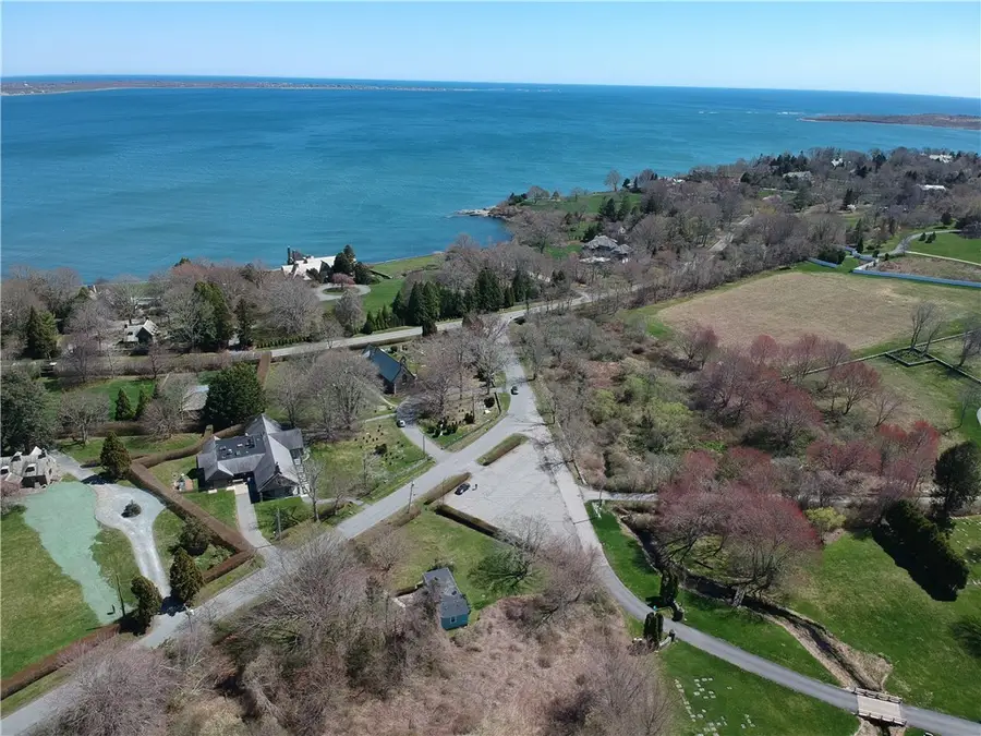58 Vaucluse Avenue, Middletown, RI 02842 - #2