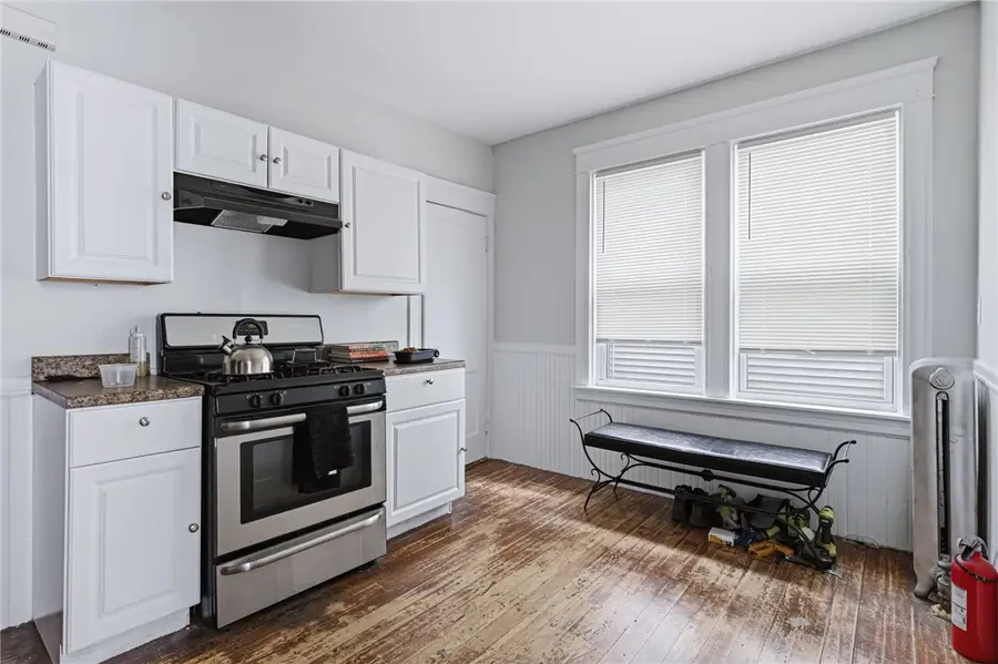 72 Academy Avenue, Providence, RI 02908 - #2