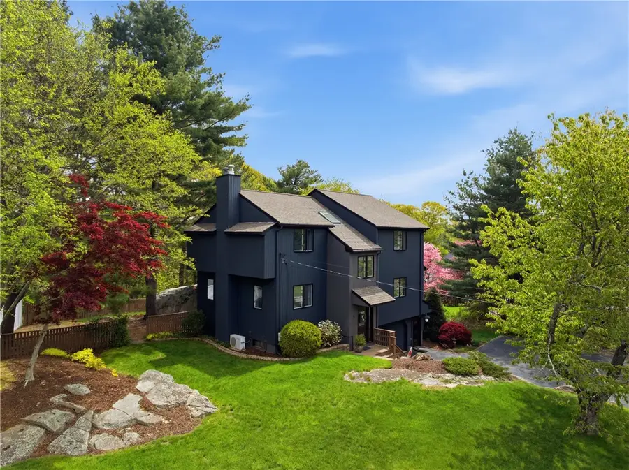 5 Aurora Drive, Cumberland, RI 02864 - #2