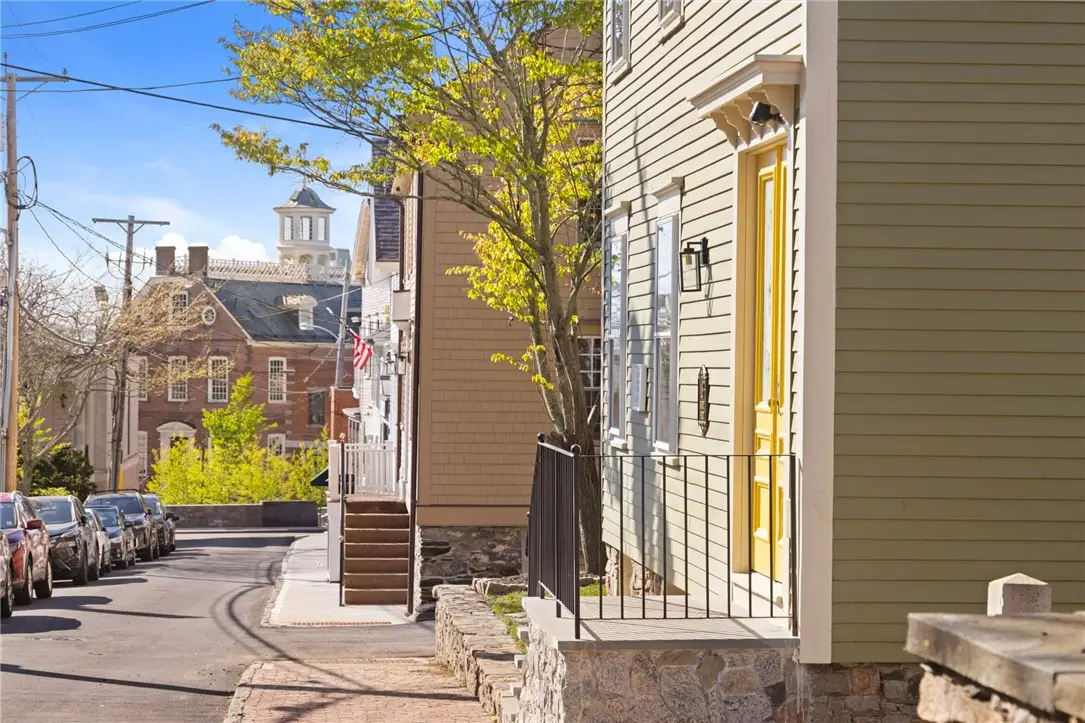 18 Barney Street #2, Newport, RI 02840 - #1