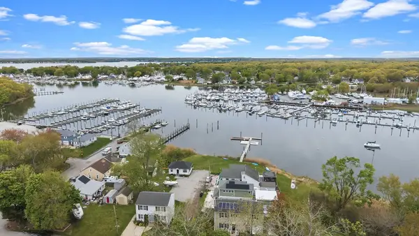 102 Sayles Avenue, Warwick, RI 02889