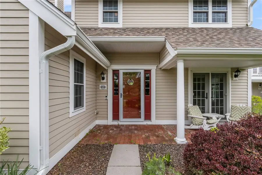 213 Corey Lane #213, Middletown, RI 02842 - #3