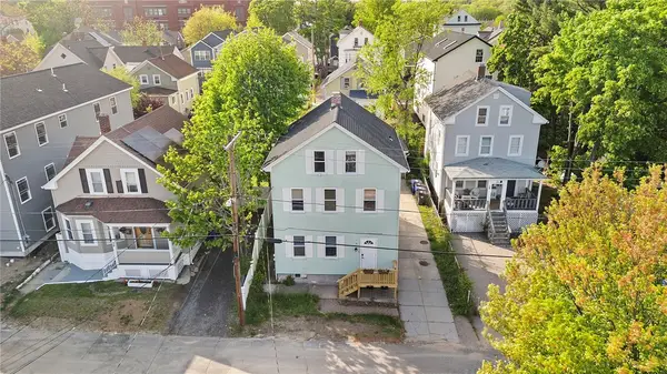 30 Sherwood Street, Providence, RI 02908