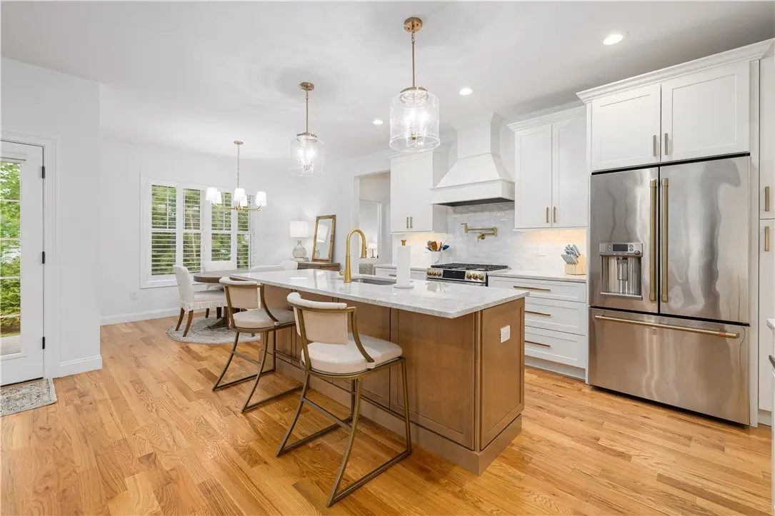 124 Oak Street, South Kingstown, RI 02879 - #1