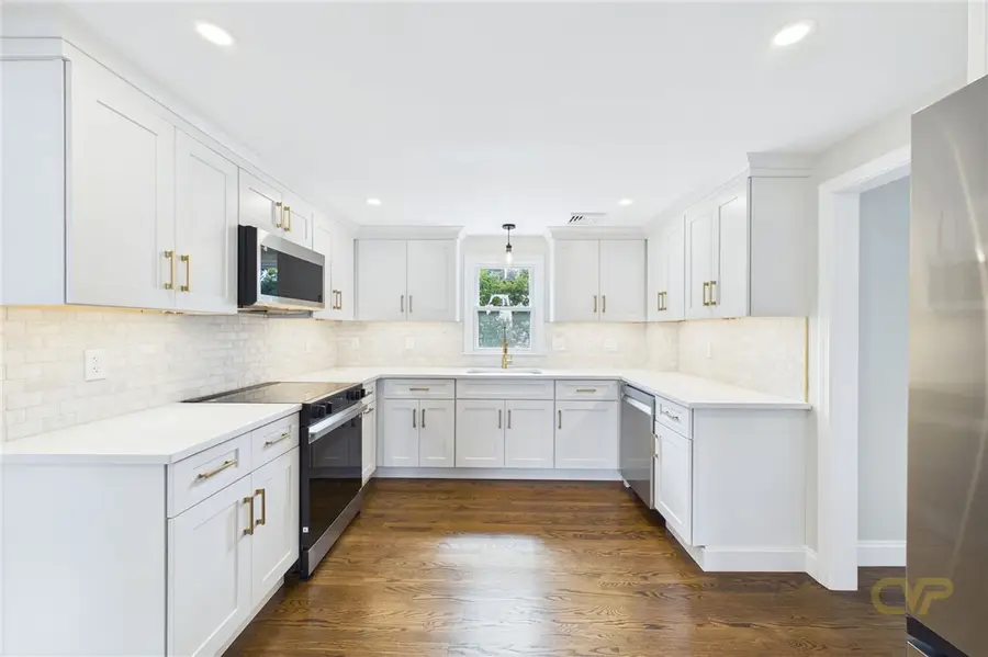 28 Eden Crest Drive, Cranston, RI 02920 - #3