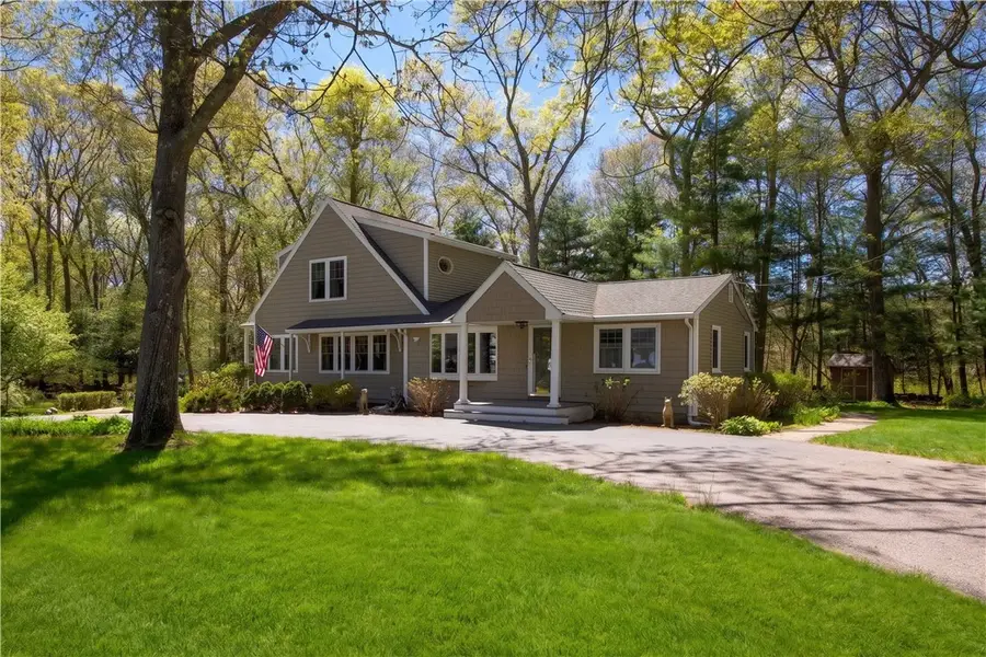 102 Woodbine Road, South Kingstown, RI 02879 - #3