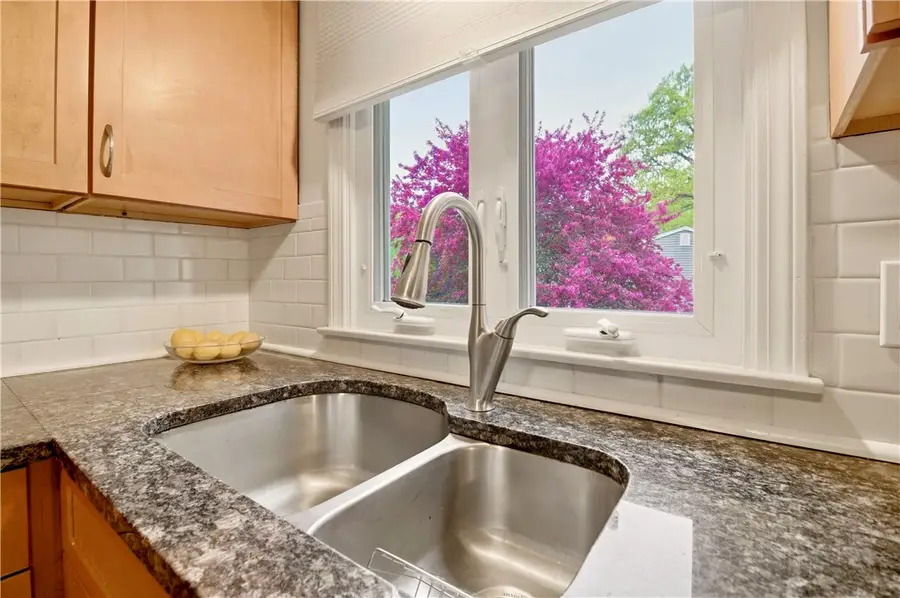 208 Sowams Road, Barrington, RI 02806 - #3