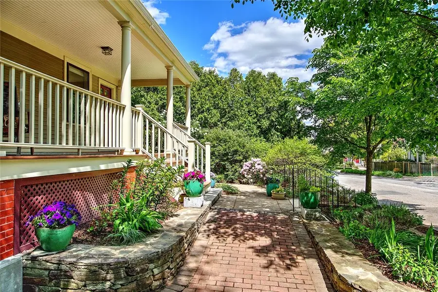 22 Irving Avenue, Providence, RI 02906 - #3