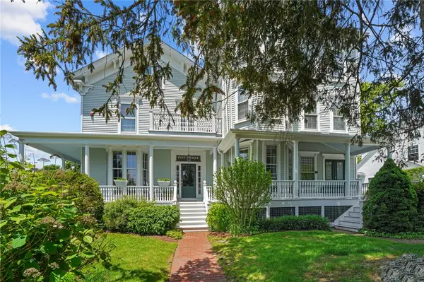 32 Catherine Street #A, Newport, RI 02840