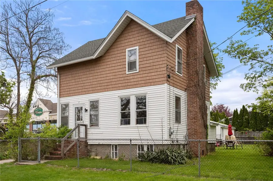 7 Clarke Street, Jamestown, RI 02835 - #3