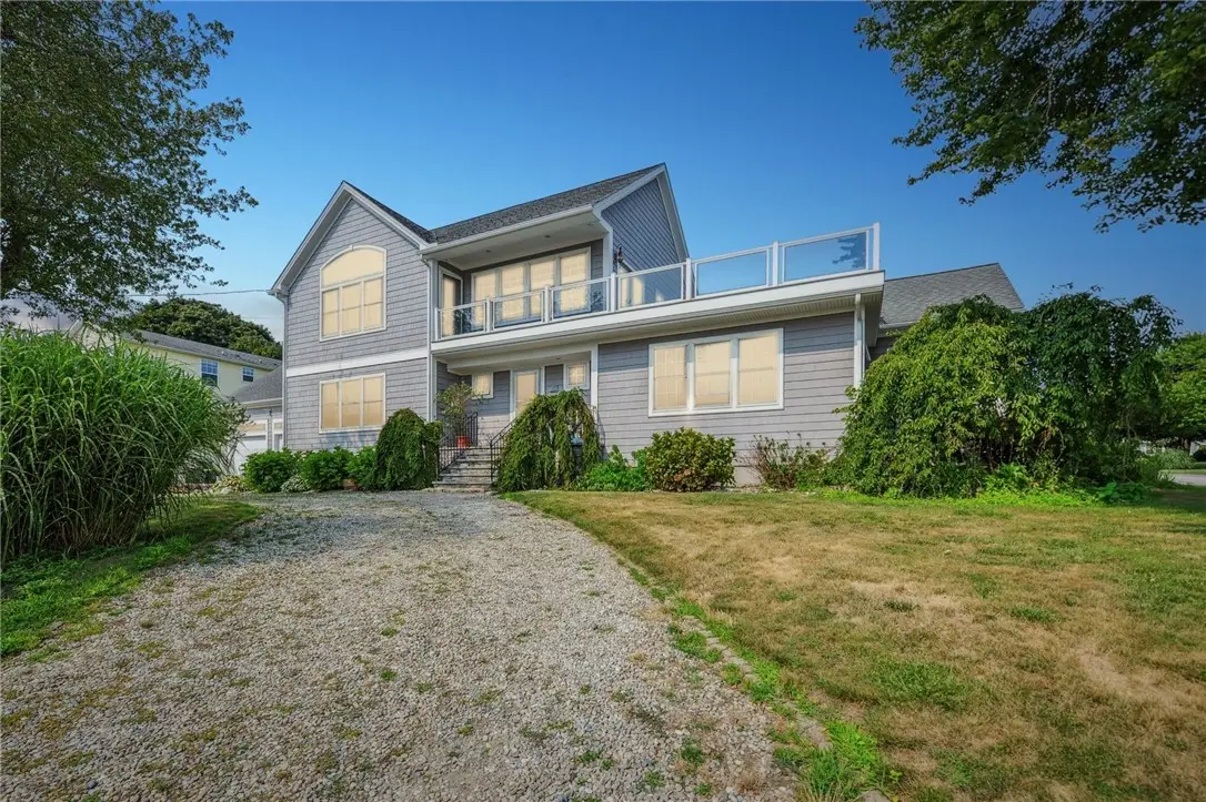 18 Anawan Avenue, Narragansett, RI 02882 - #1