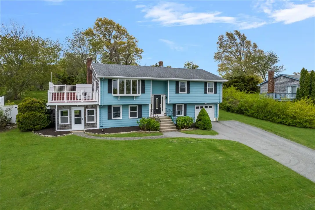 23 Algonquin Drive, Middletown, RI 02842 - #1