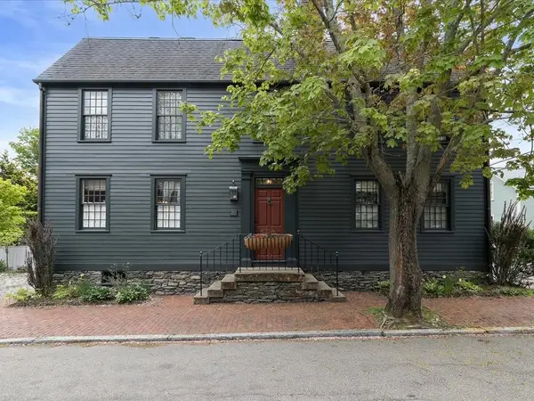 20 Willow Street, Newport, RI 02840
