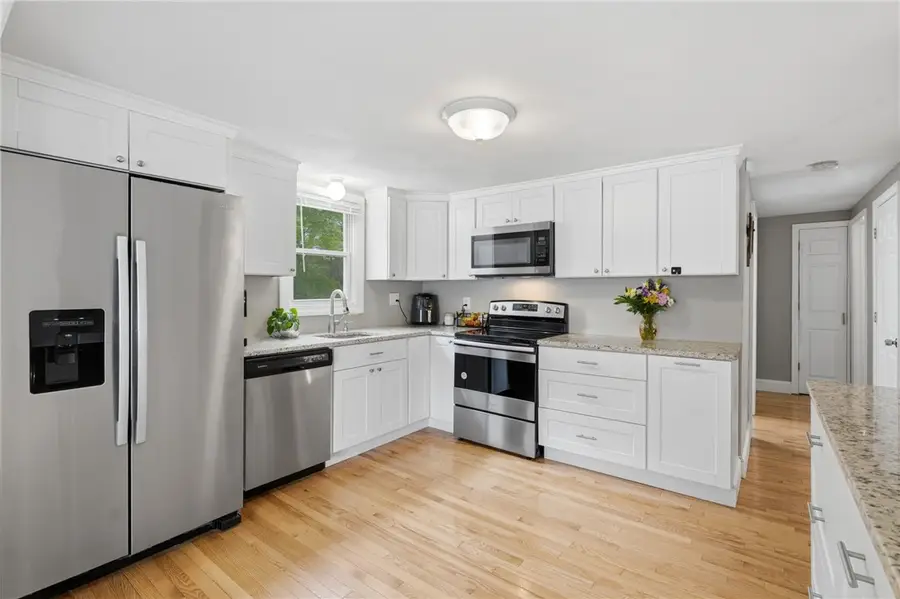 34 Wood Street, Coventry, RI 02816 - #3