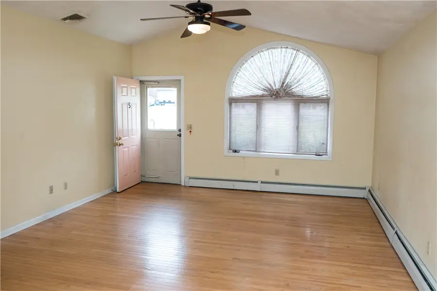 5 Barnes Avenue, Johnston, RI 02919 - #2