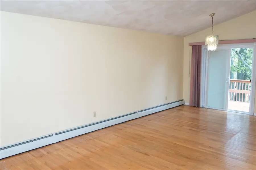 5 Barnes Avenue, Johnston, RI 02919 - #3