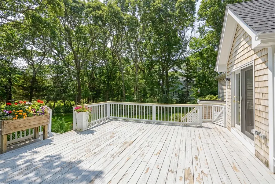 30 Wicklow Road, Westerly, RI 02891 - #3